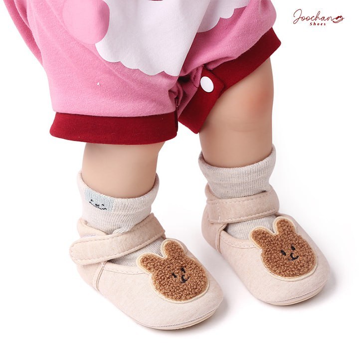 Sepatu Prewalker Bayi Perempuan Karakter Bulu Bear Rabbit