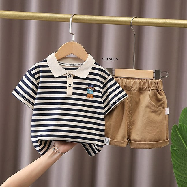 Setelan Baju Kaos Polo dan Celana Pendek Anak Laki-Laki Motif Garis Hitam Putih