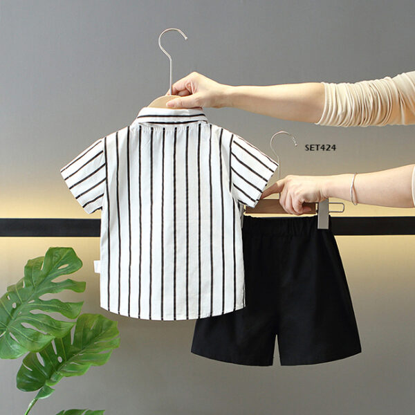 Setelan Kemeja dan Dasi Anak Putih Hitam