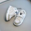 Sepatu Sneakers Anak Warna Snow