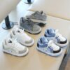 Sepatu Sneakers Anak Warna Snow
