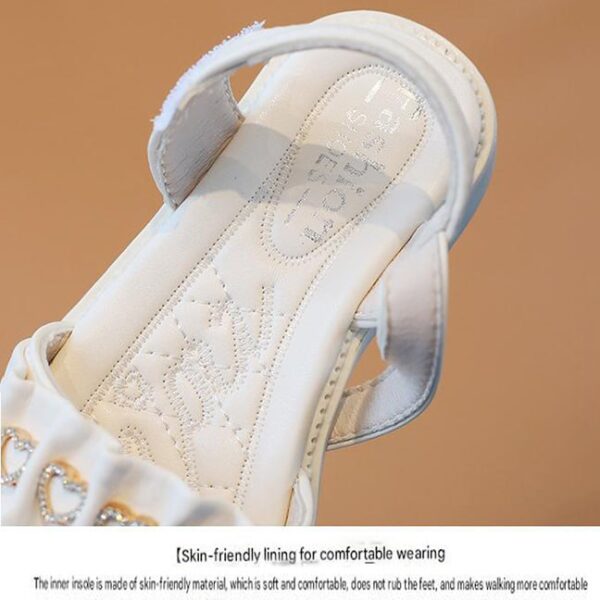 photo_2025-08-12_12-46-54 Sandal Pesta Anak Tali Kerut Love